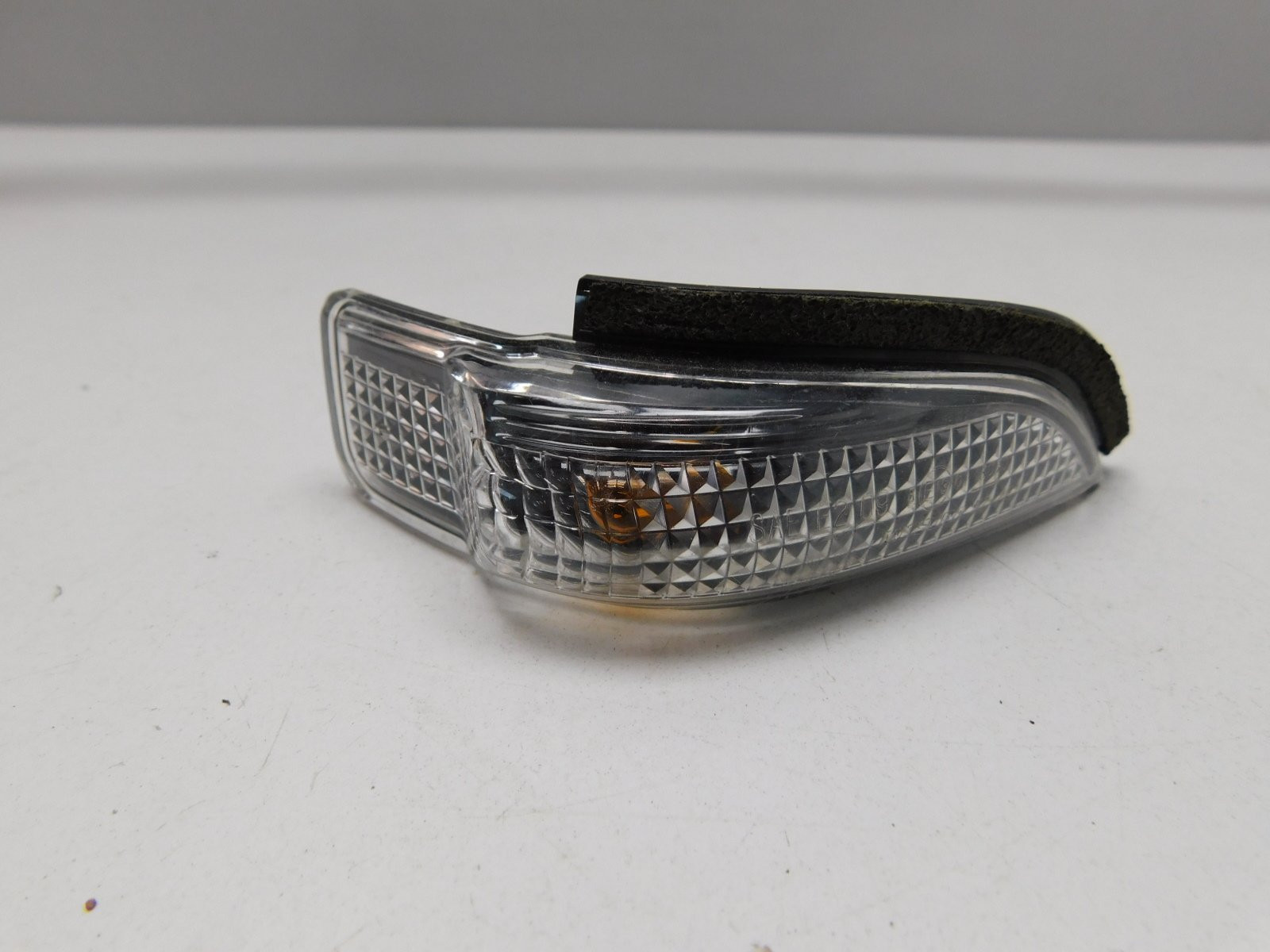 Повторитель указателя поворота Toyota Camry V50 2011-2018