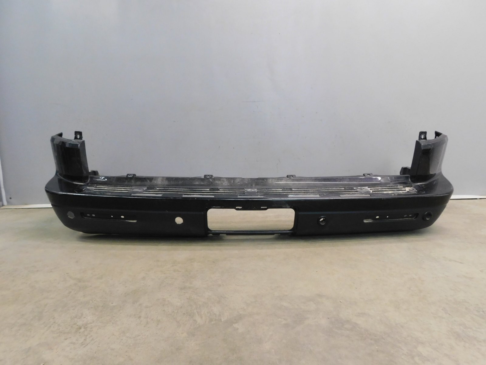 Бампер задний Land Rover Discovery IV 2009>