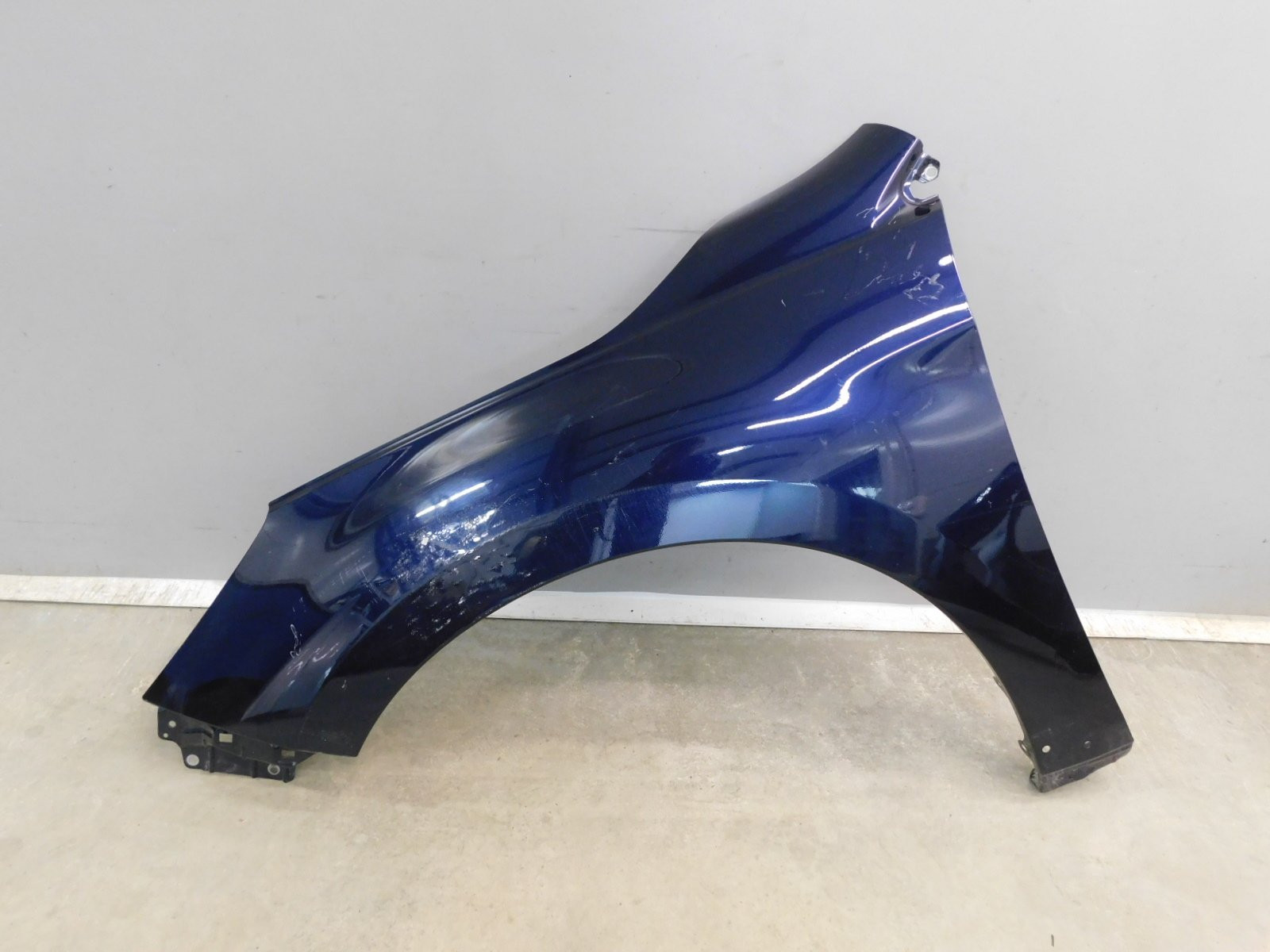 Крыло переднее левое Subaru Forester (S13) 2012>