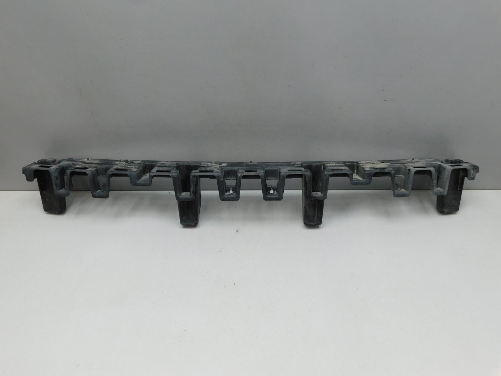 Усилитель заднего бампера Jeep Grand Cherokee (WK2) 2010>