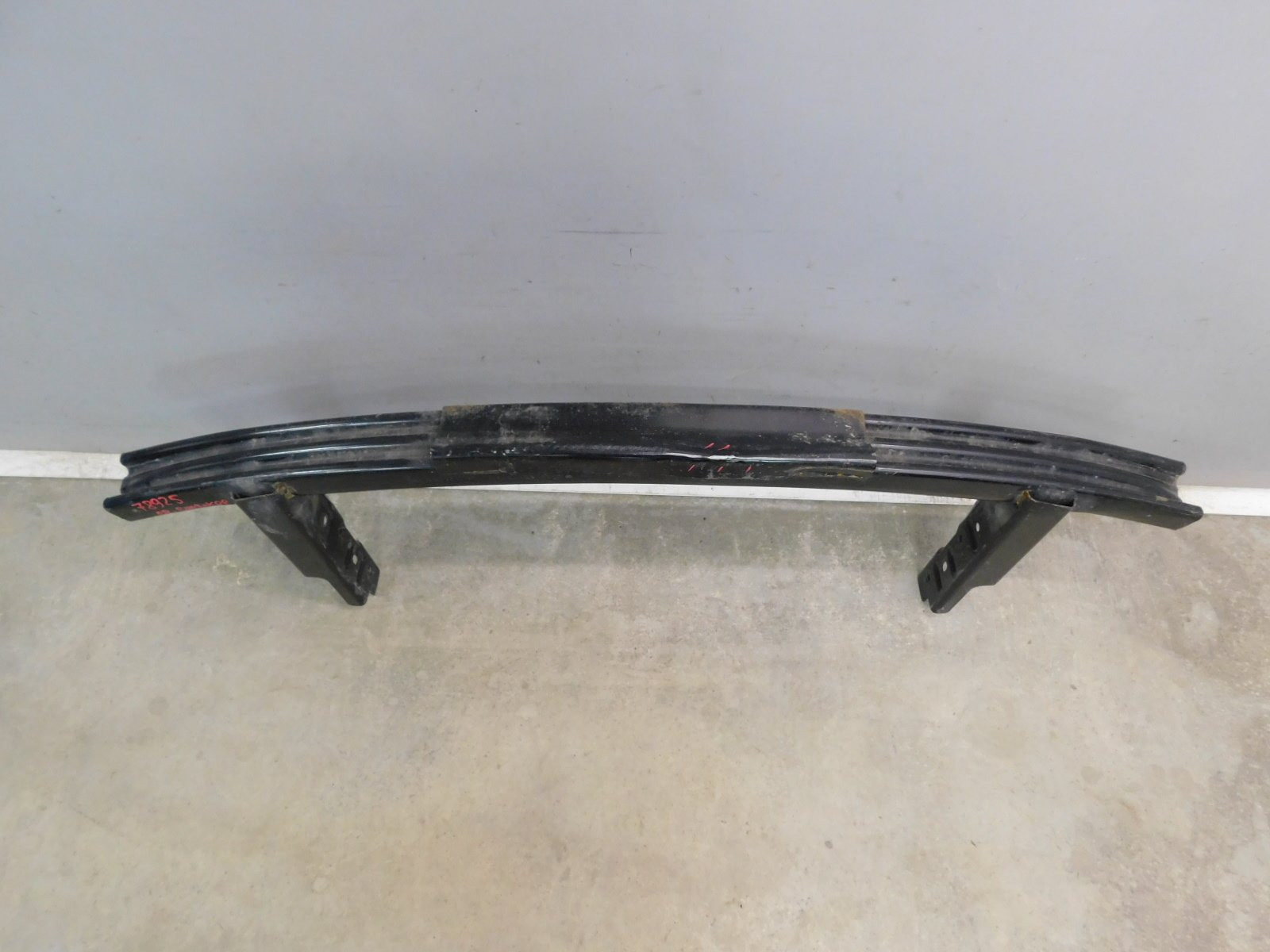 Усилитель заднего бампера Jeep Grand Cherokee (WK2) 2010>