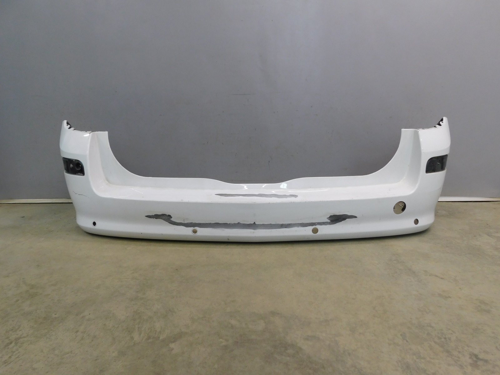 Бампер задний Opel Astra H 2004>