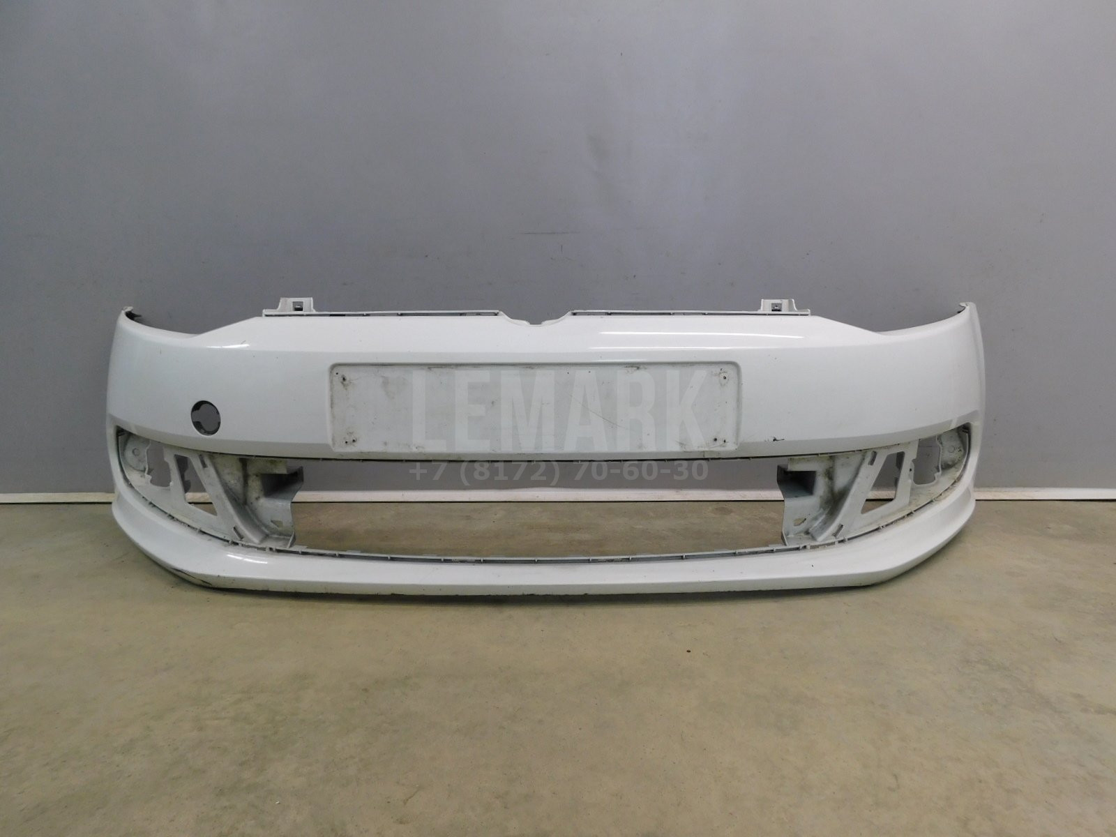 Бампер передний Volkswagen Polo Sedan 2011-2020 6RU807221