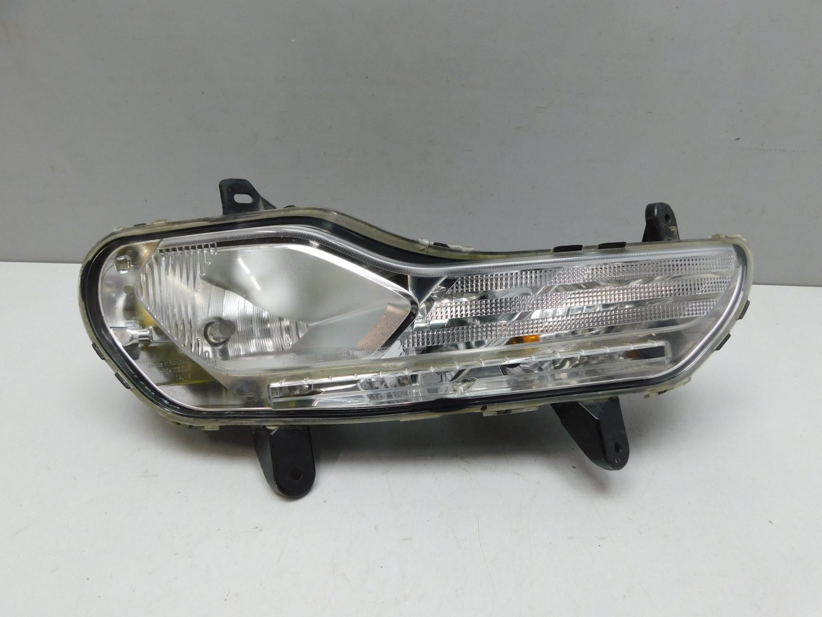 Фара противотуманная правая Ford Kuga 2012>