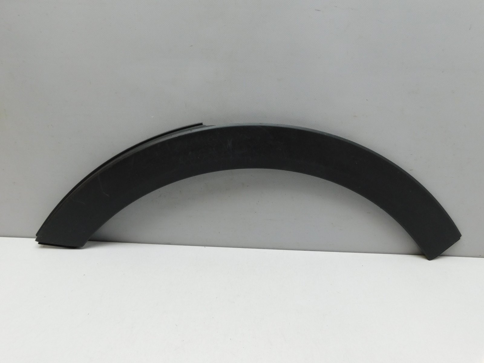 Накладка крыла заднего  левого Hyundai Creta 2016>