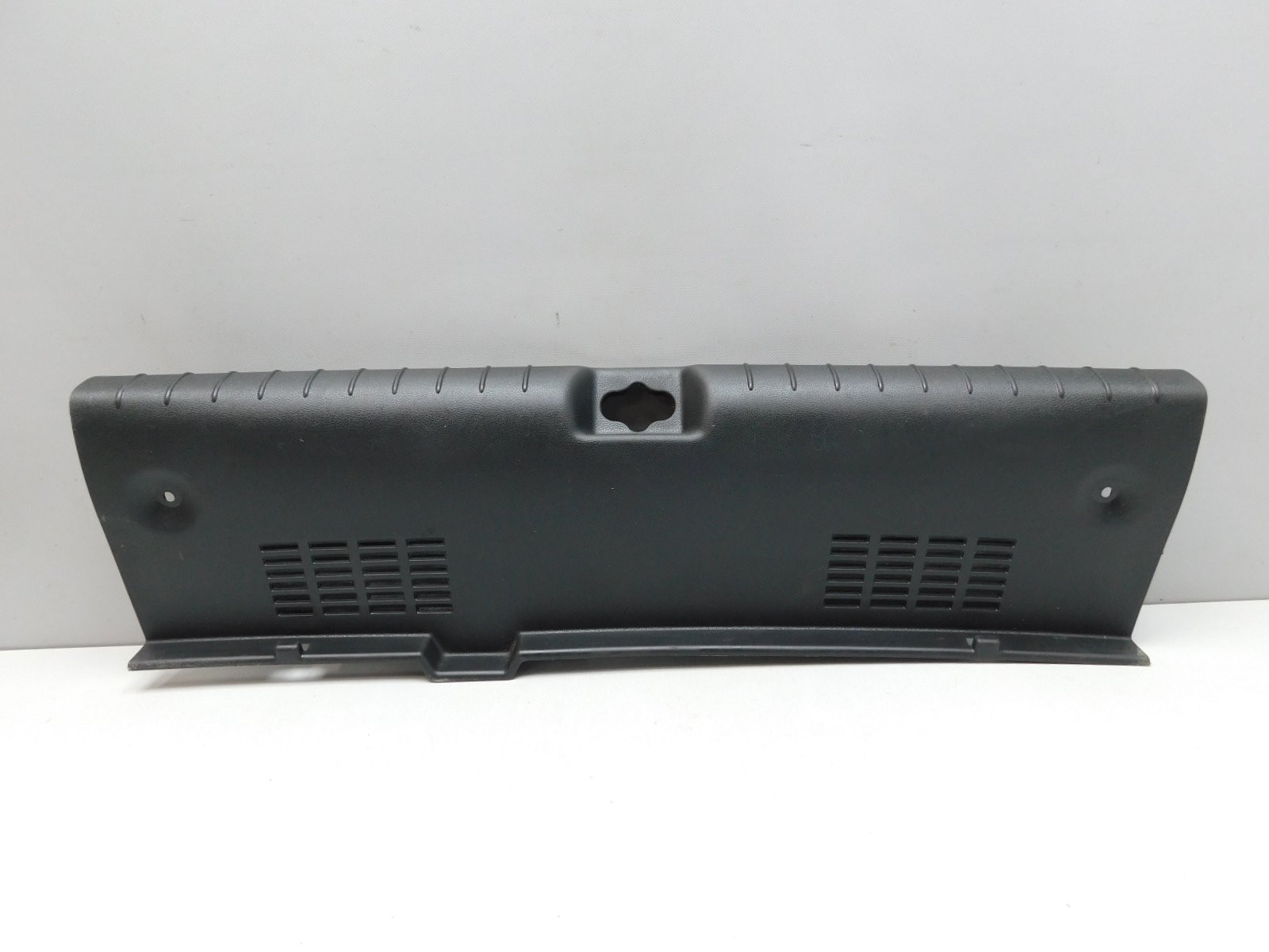 Обшивка багажника Hyundai Solaris 2017>