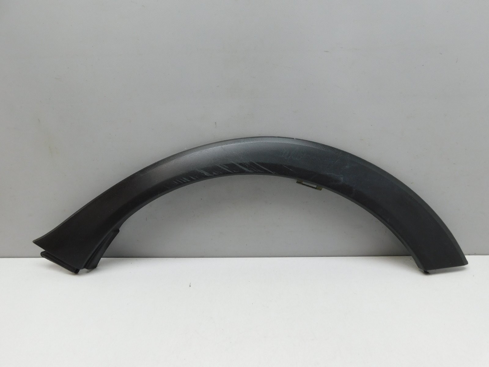 Накладка крыла заднего  левого Subaru XV 2011-2017