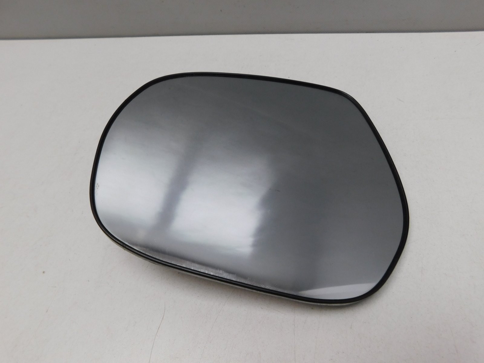 Стекло зеркала левого Toyota Land Cruiser (150)/Prado 2009>