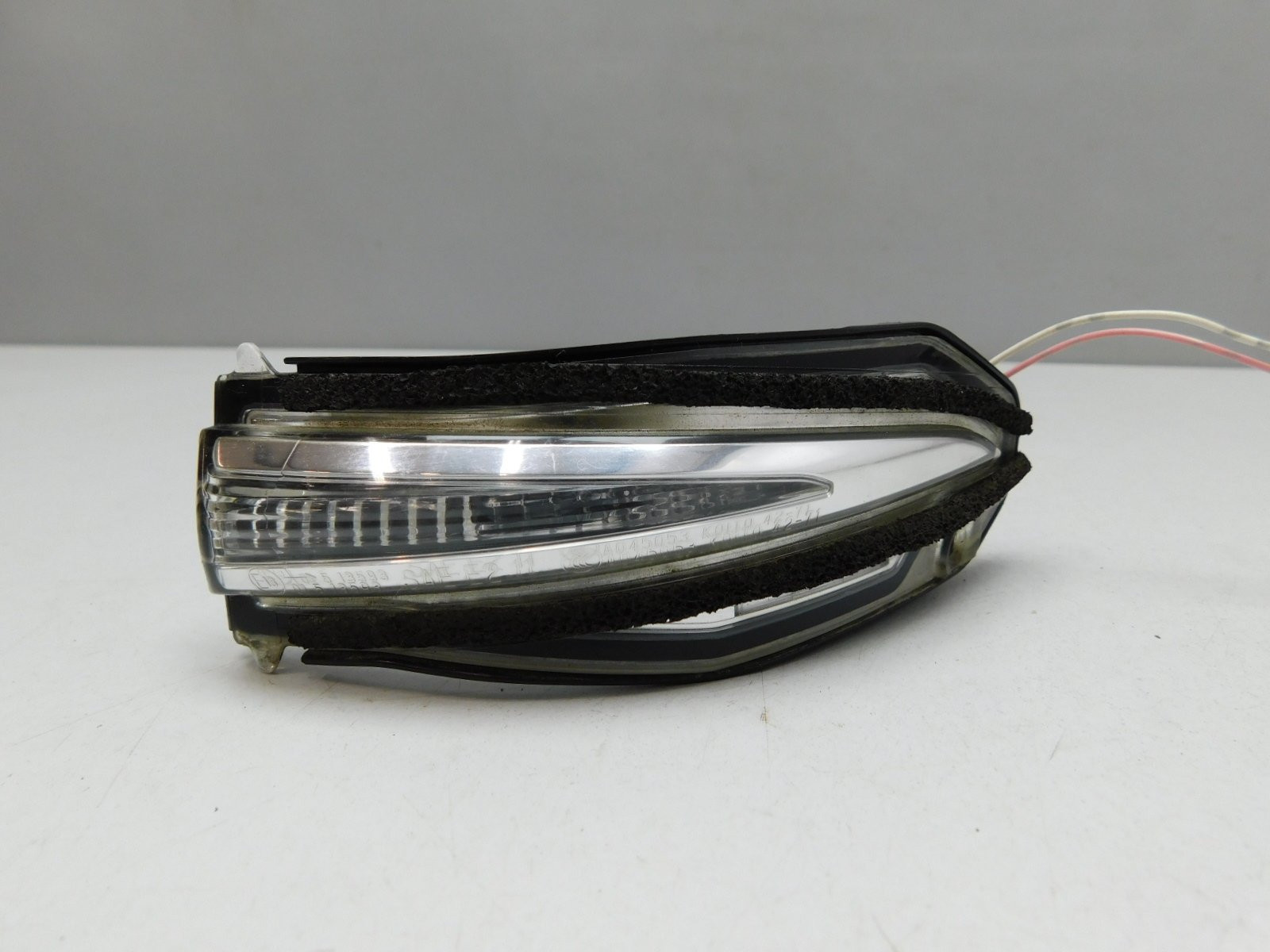 Повторитель указателя поворота Toyota RAV 4 2013-2019