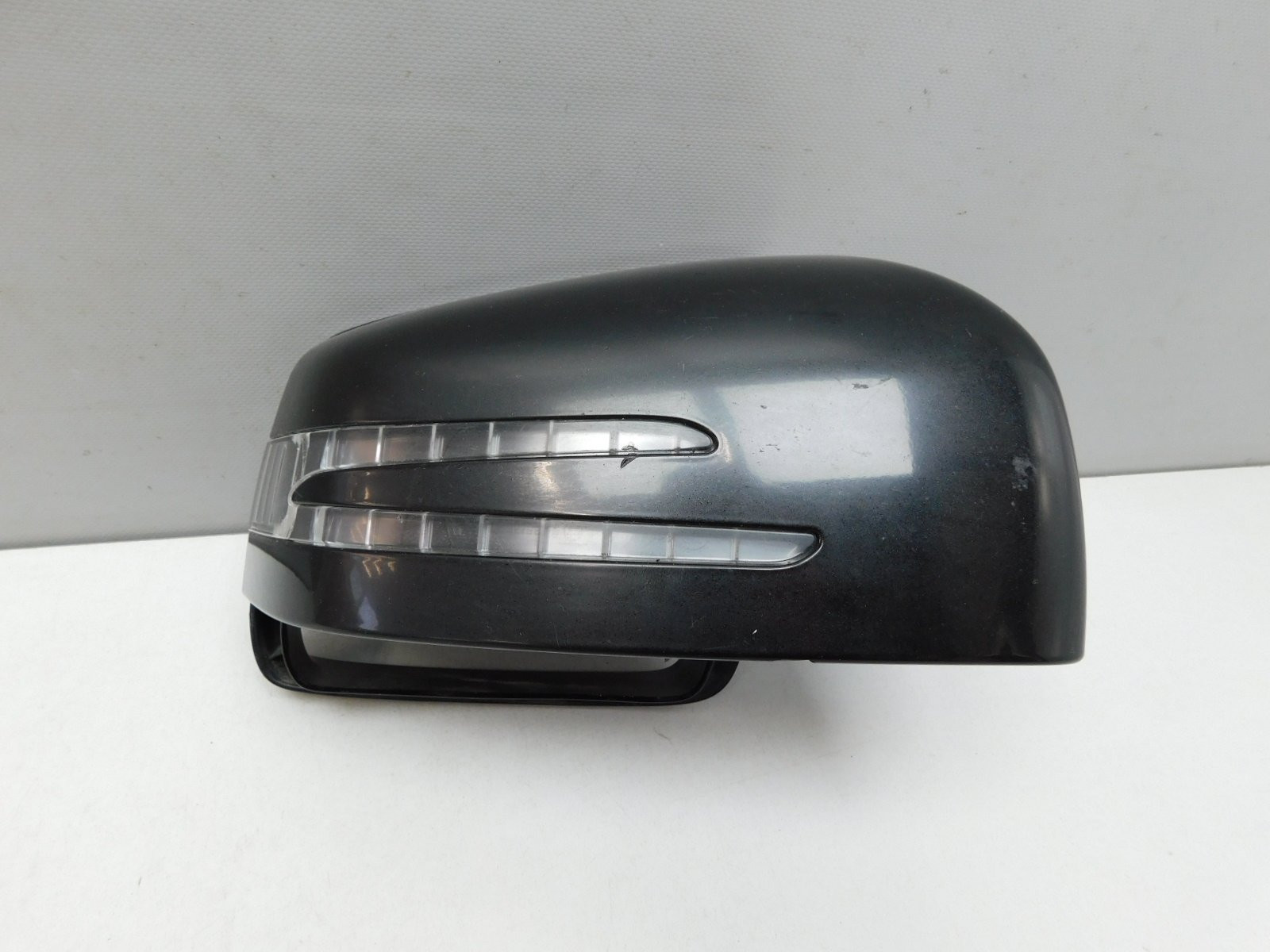 Накладка зеркала правого Mercedes-Benz M-Klasse (ML/GLE) W166 2011>