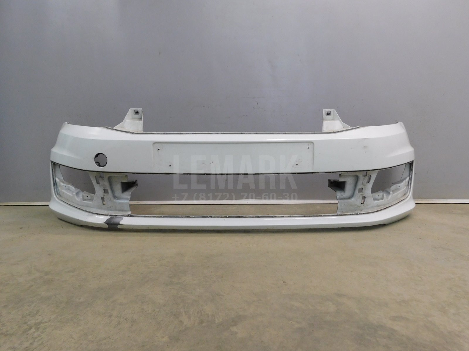 Бампер передний Volkswagen Polo Sedan 2011-2020 6RU807221A