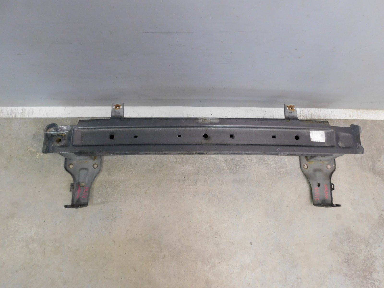 Усилитель переднего бампера Ford Mondeo IV 2007-2015