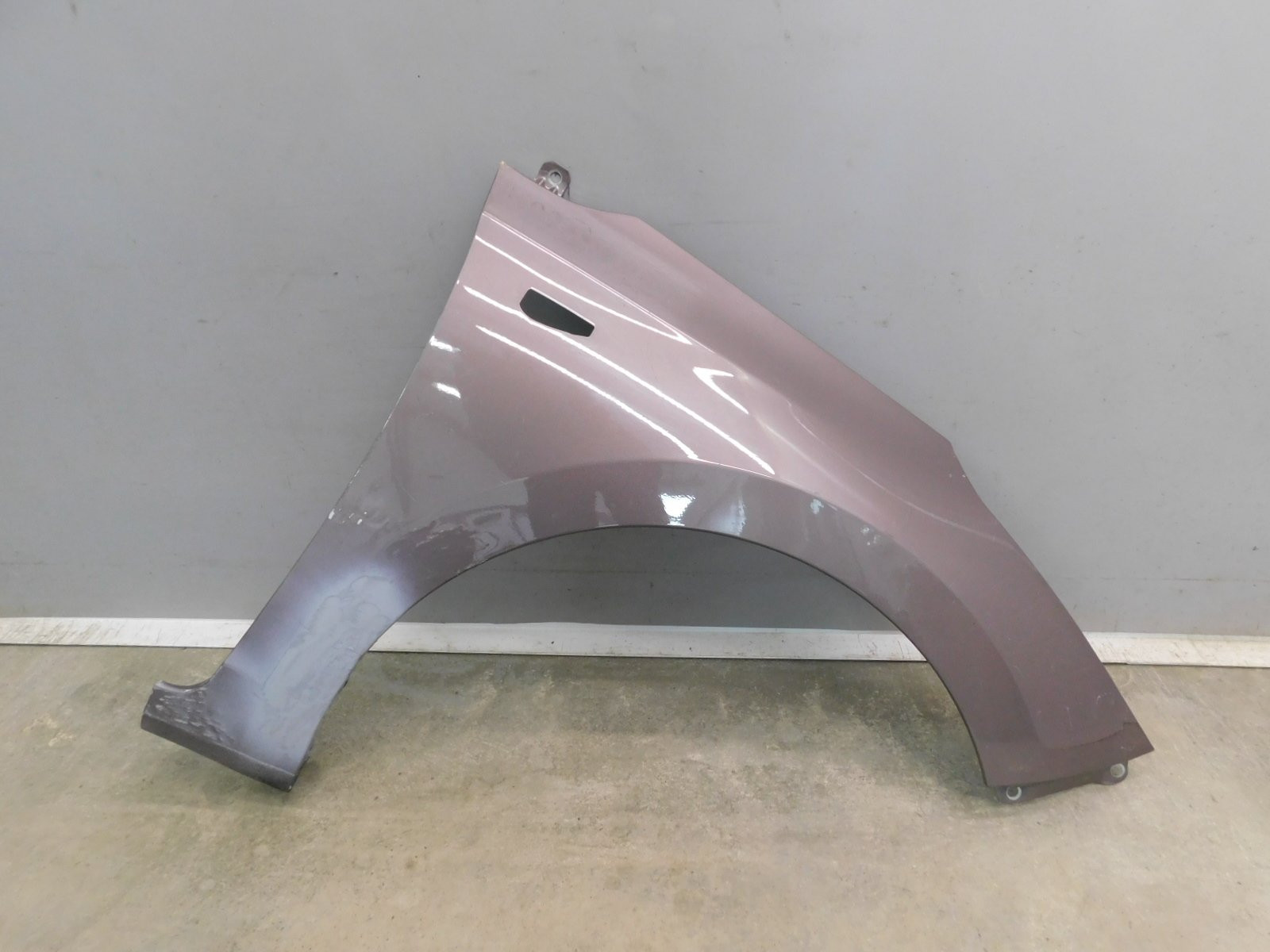 Крыло переднее правое Hyundai Solaris 2017>