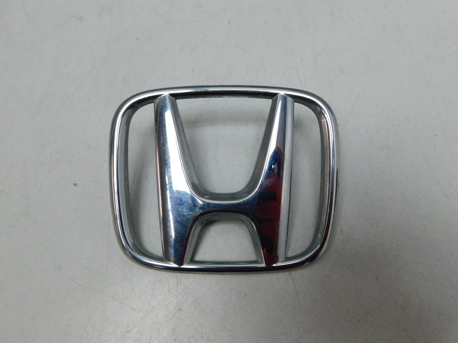 Эмблема Honda Civic 4D 2006-2012