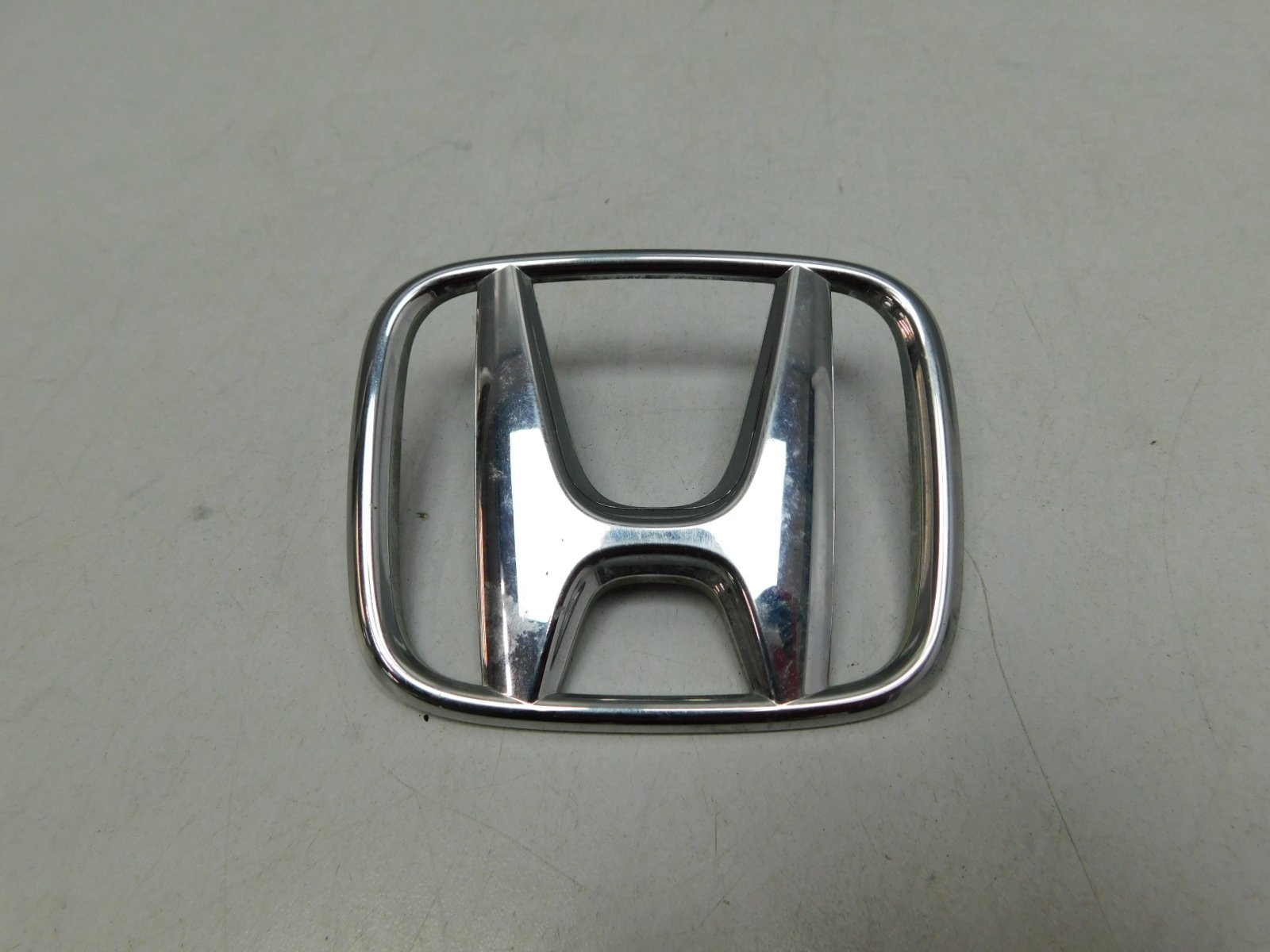 Эмблема Honda Civic 4D 2006-2012