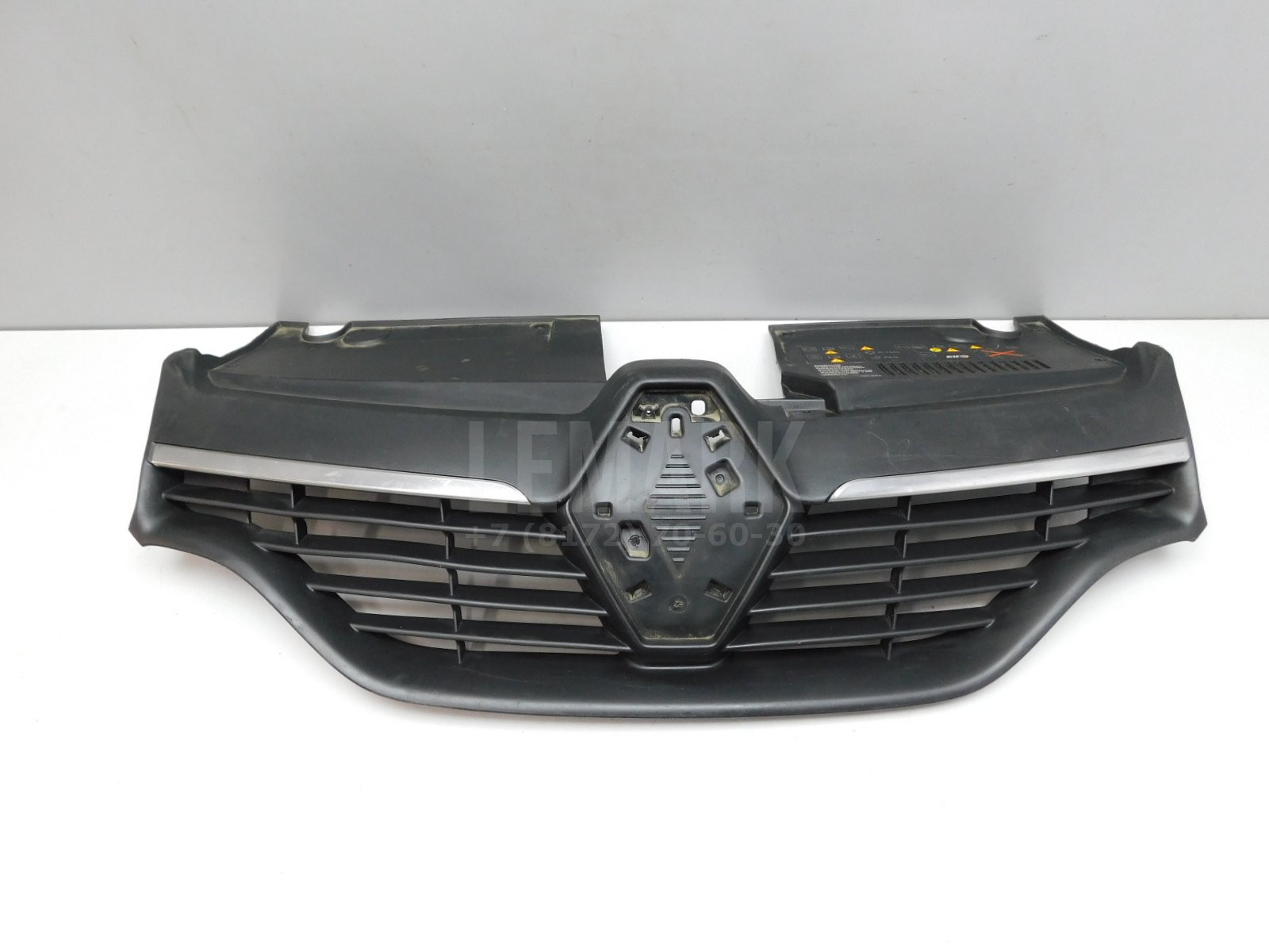Решетка радиатора Renault Logan II 2014> 623107605R