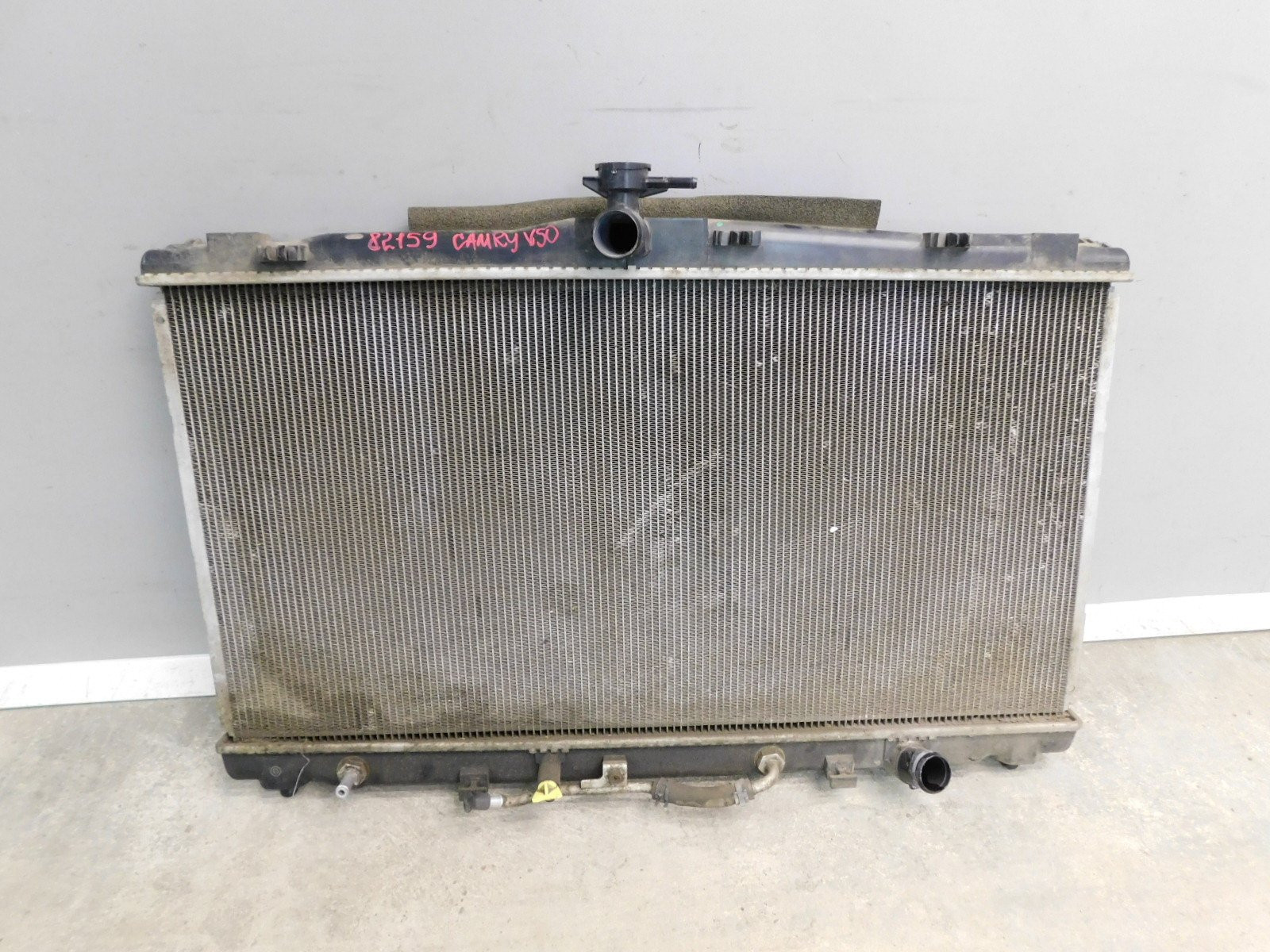 Радиатор охлаждения Toyota Camry V50 2011-2018