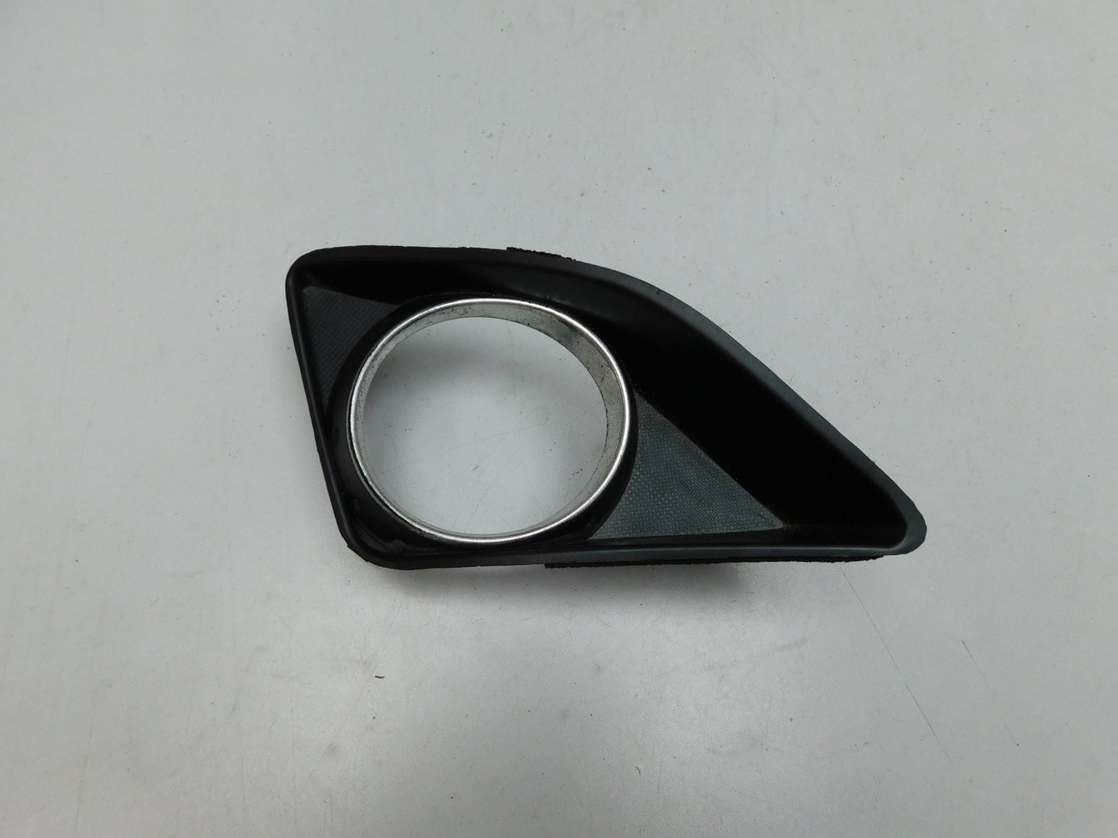 Решетка в бампер правая Toyota Corolla E15 2006-2013