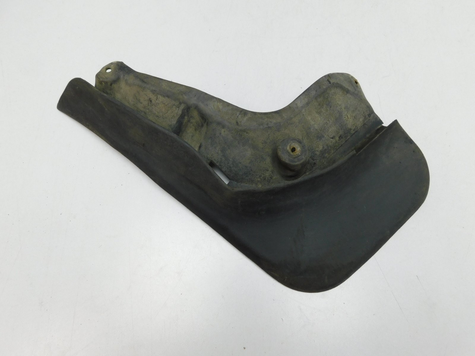 Брызговик задний левый Ford Focus III 2011>