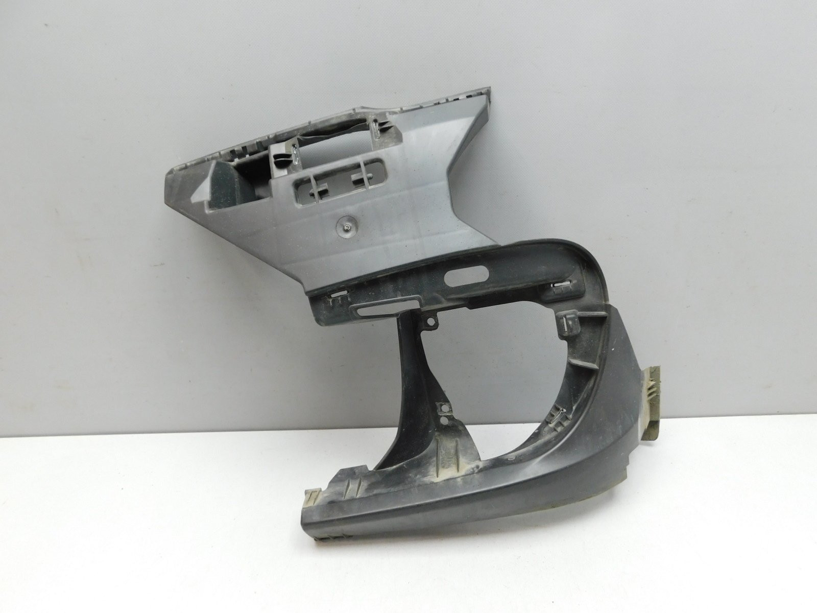 Кронштейн фары противотуманной л BMW 5-серия F10/F11 2009>