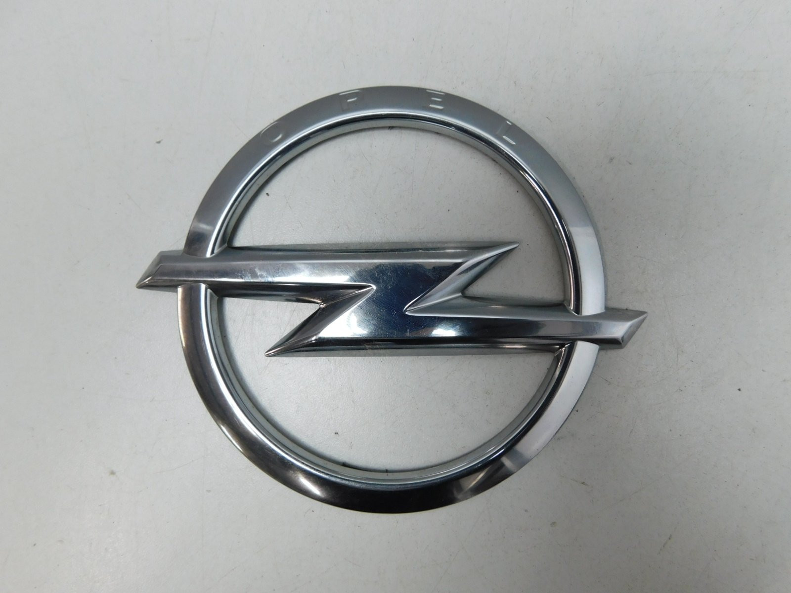 Эмблема Opel Corsa D 2006>