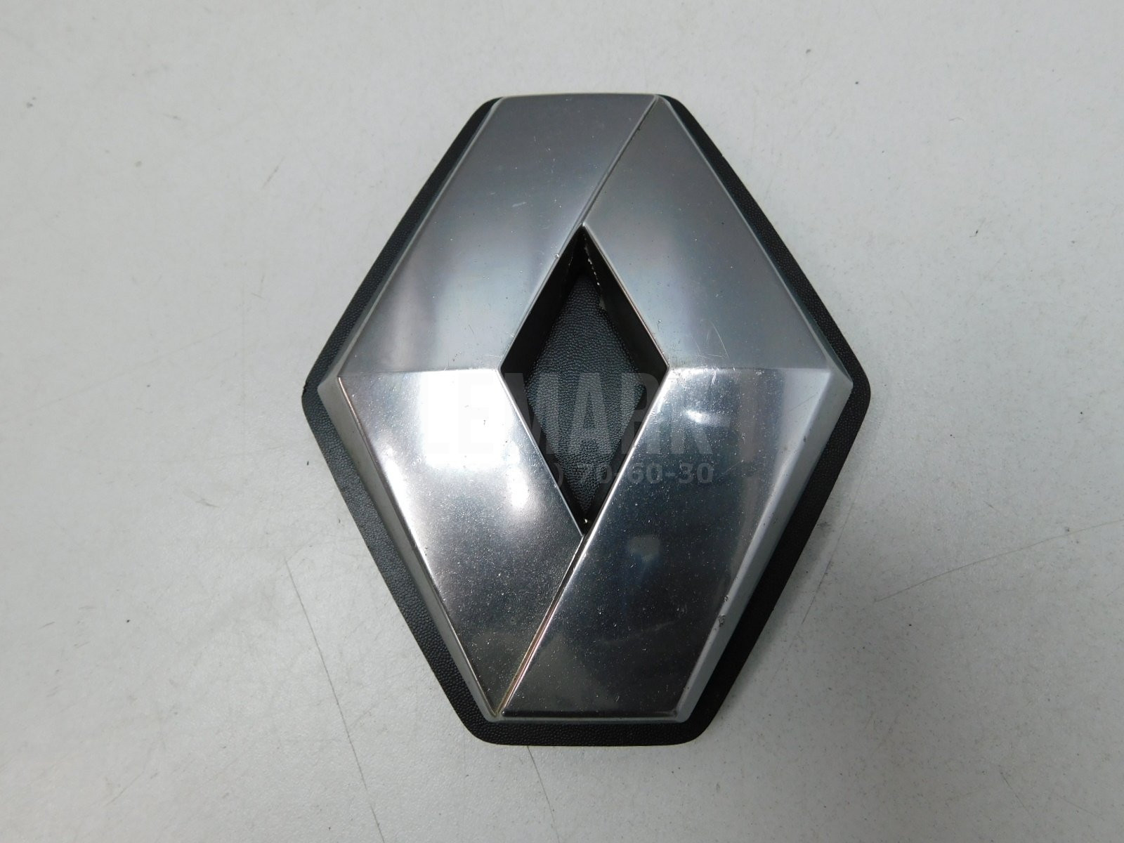 Эмблема Renault Laguna III 2009> 628900003R