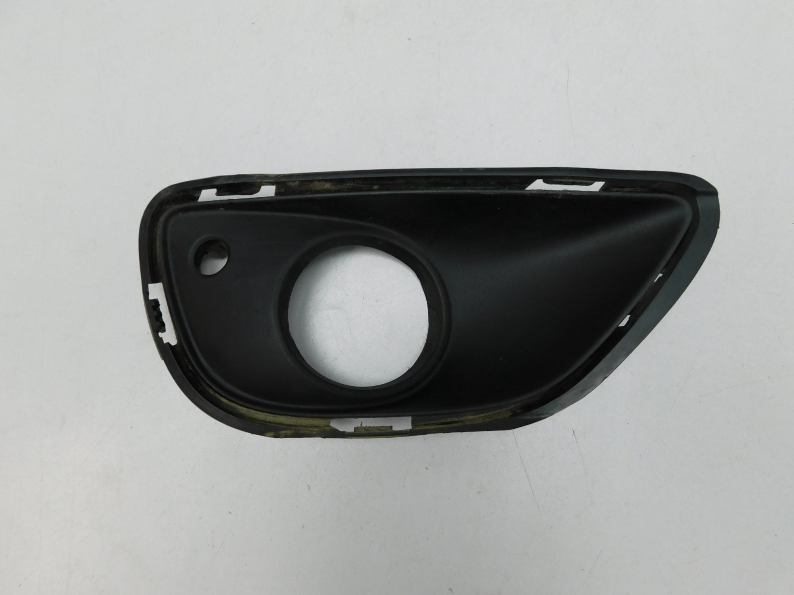 Решетка в бампер правая Porsche Cayenne 2010-2017