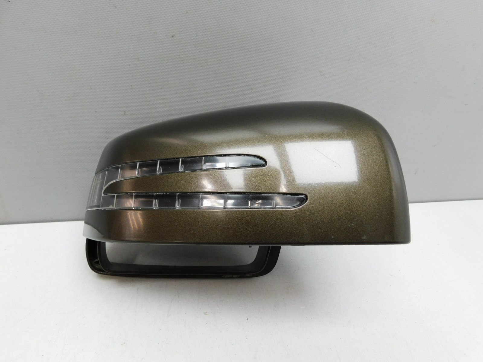 Накладка зеркала правого Mercedes-Benz GL/GLS-klasse X166 2012>