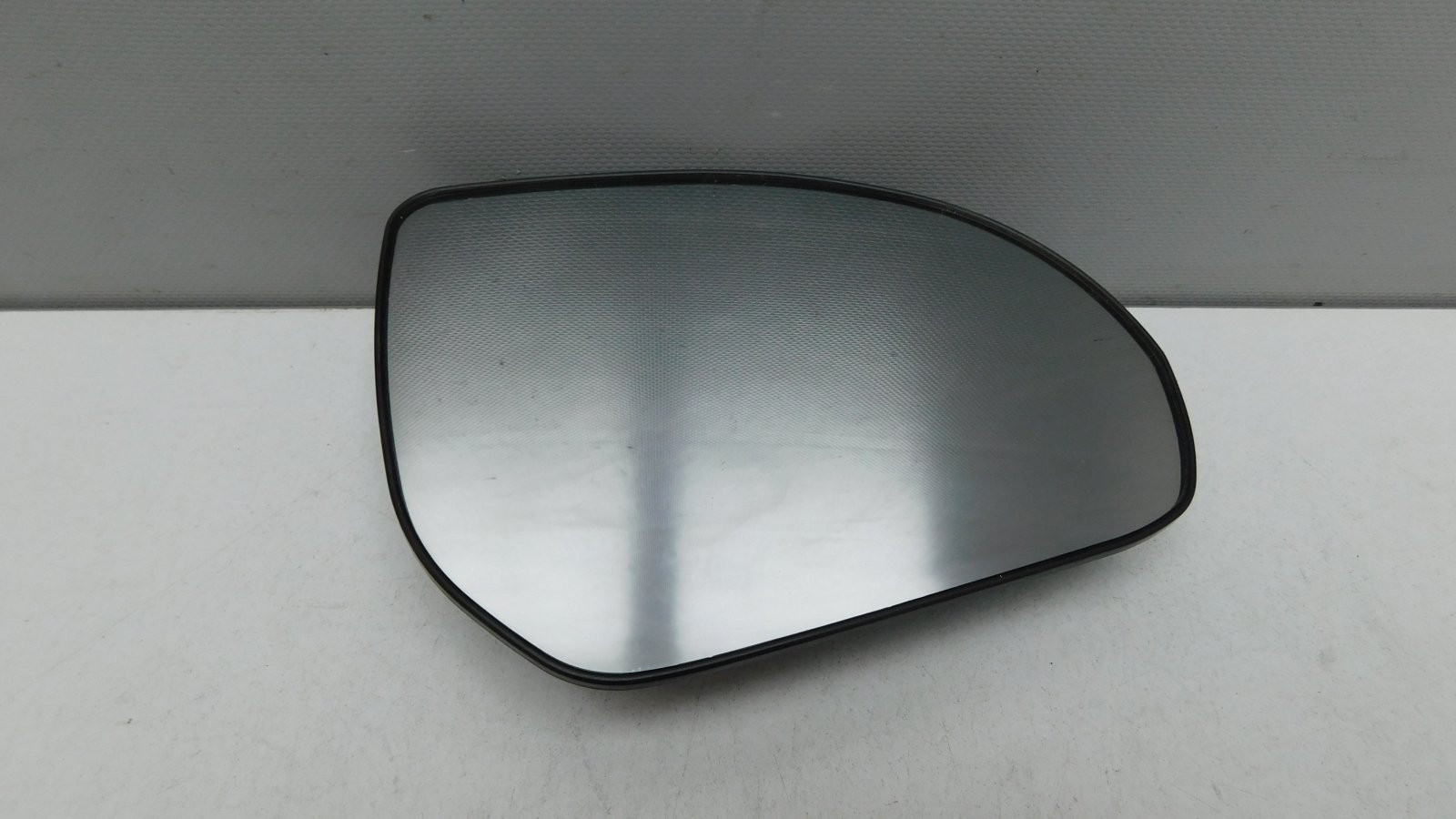 Стекло зеркала правого Kia Rio 2011>