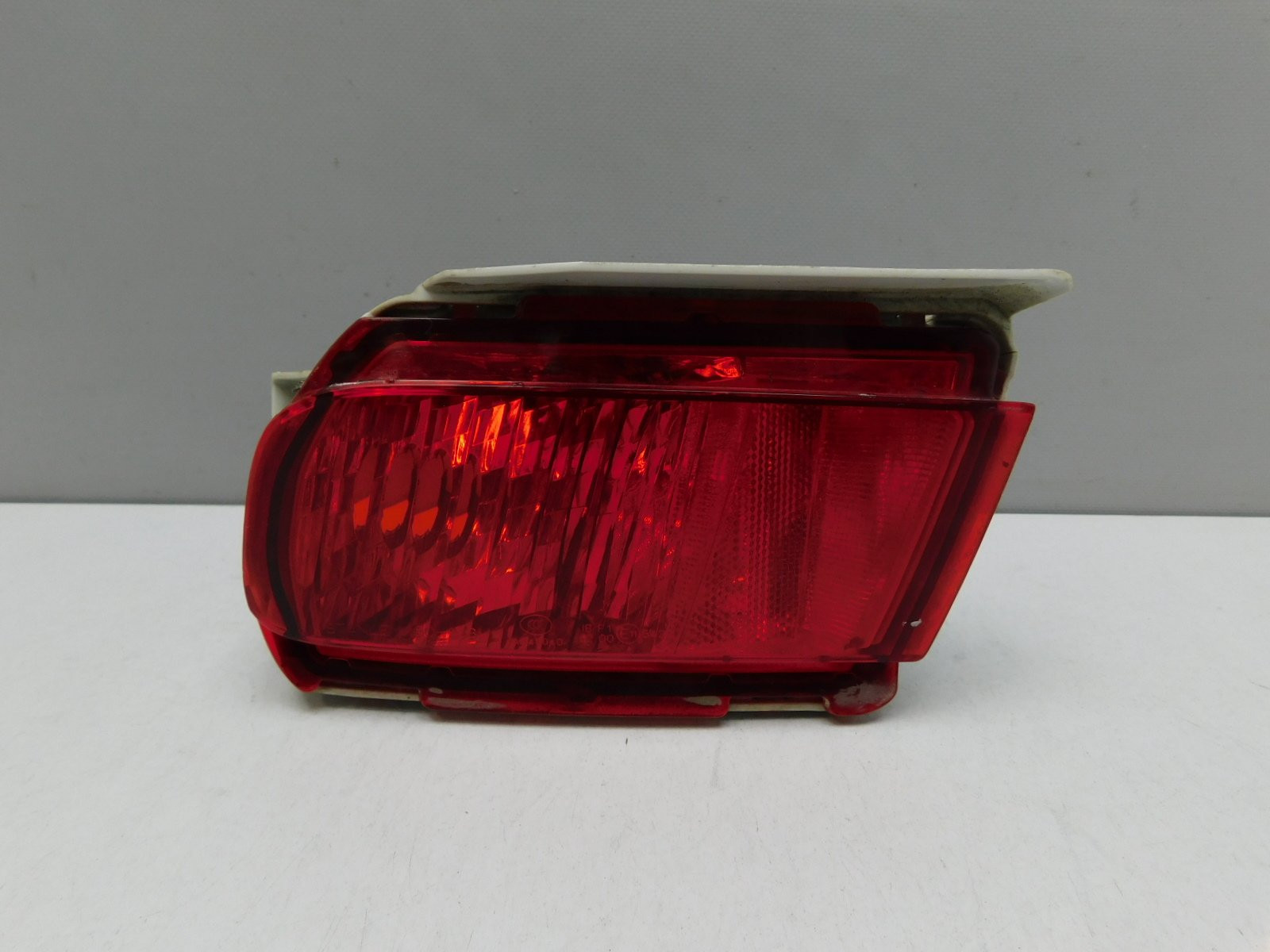 Фонарь задний в бампер левый Toyota Land Cruiser (150)/Prado 2009>