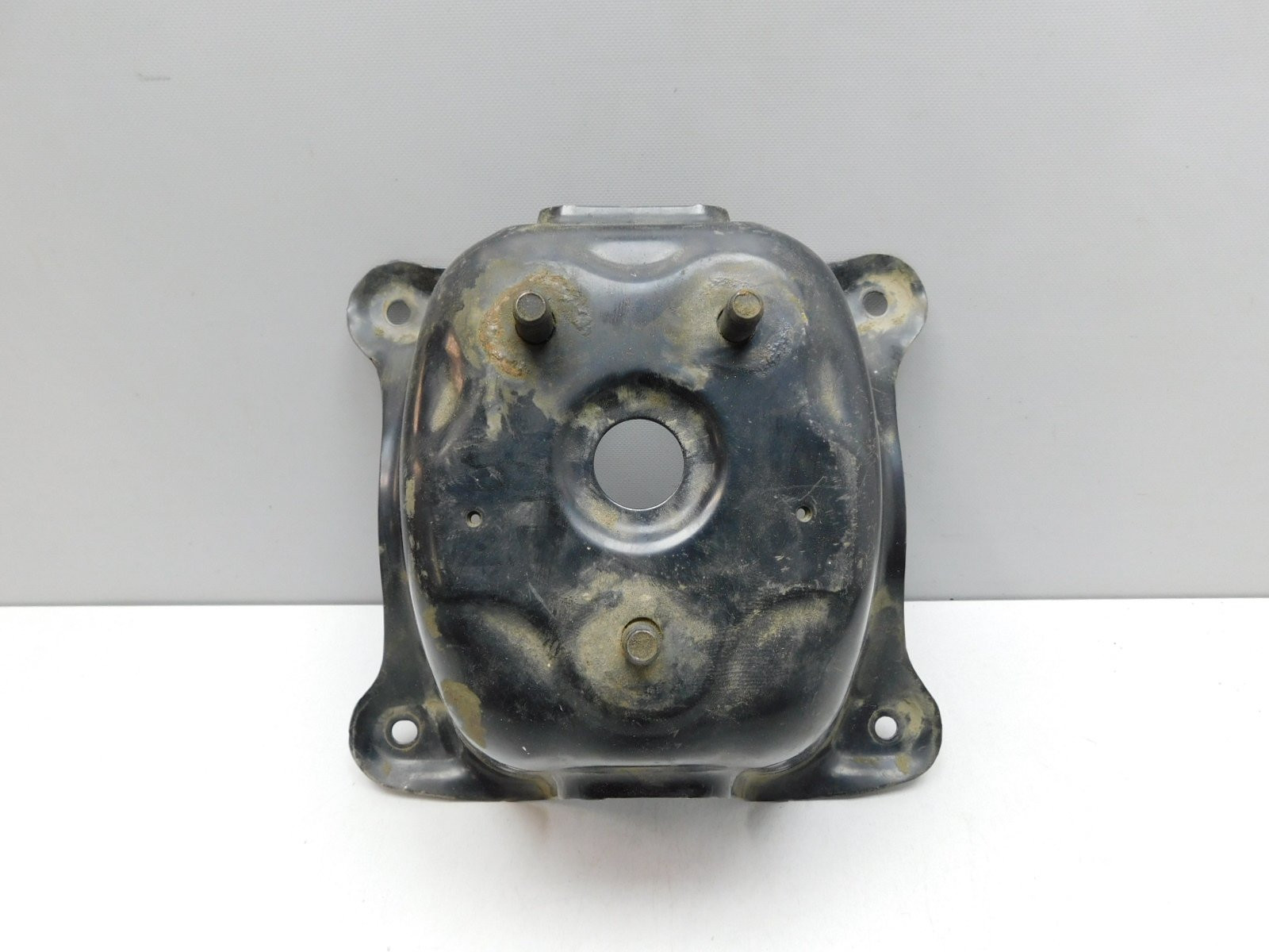 Кронштейн крепления запасного ко Suzuki Grand Vitara 2006>