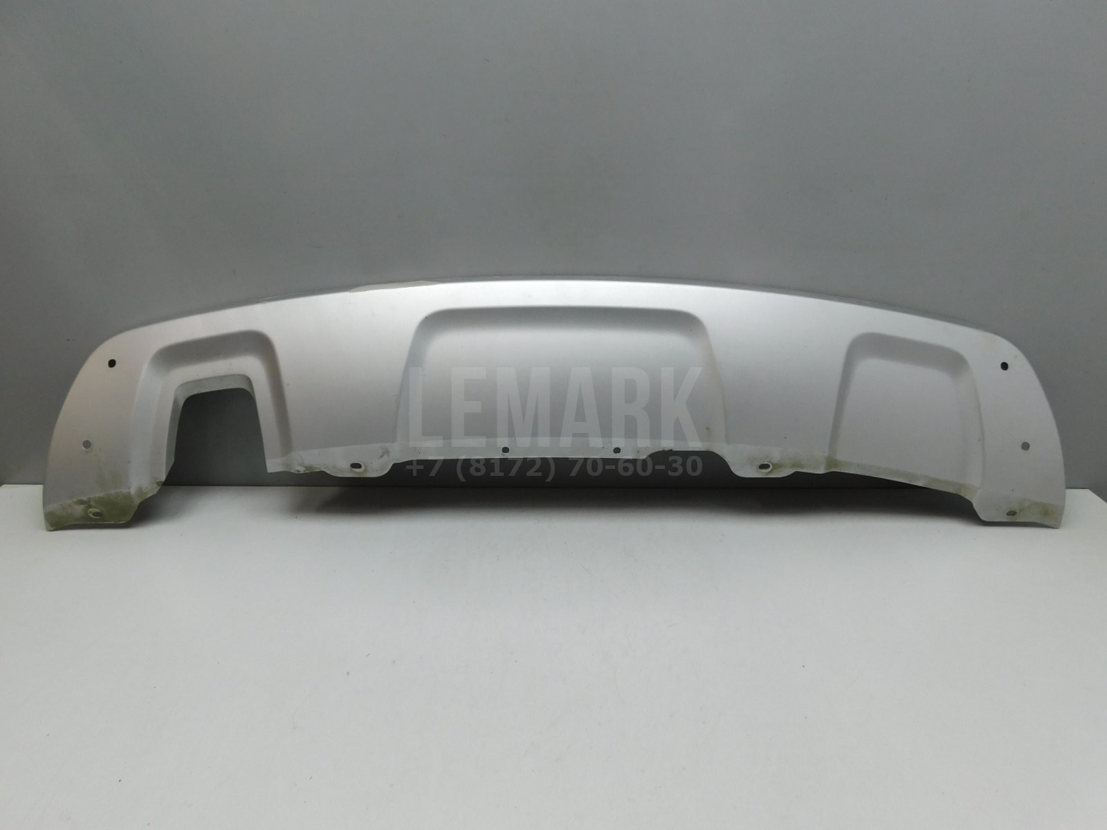 Накладка заднего бампера Renault Duster 2011> 850708950R
