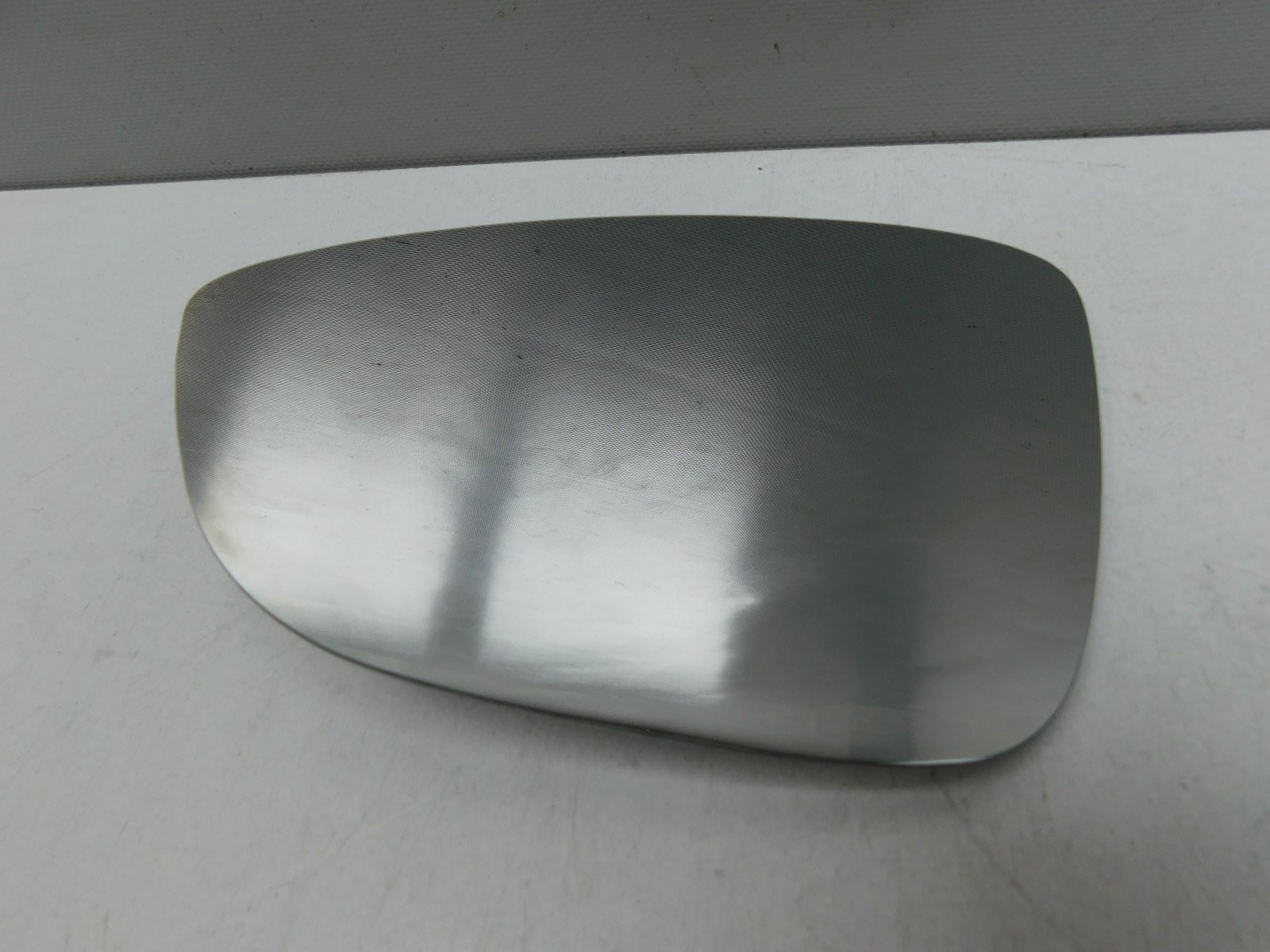 Стекло зеркала левого Volkswagen Passat CC 2008-2017