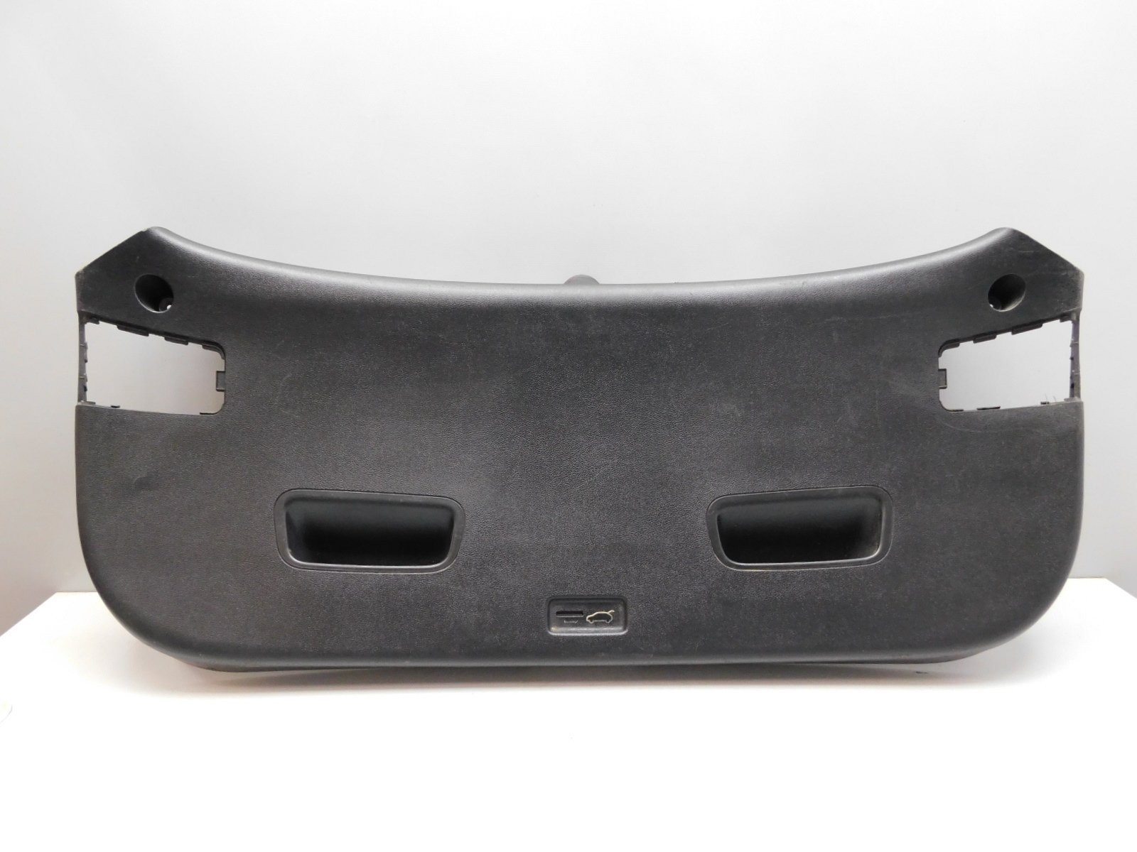 Обшивка двери багажника Kia Ceed 2012-2018