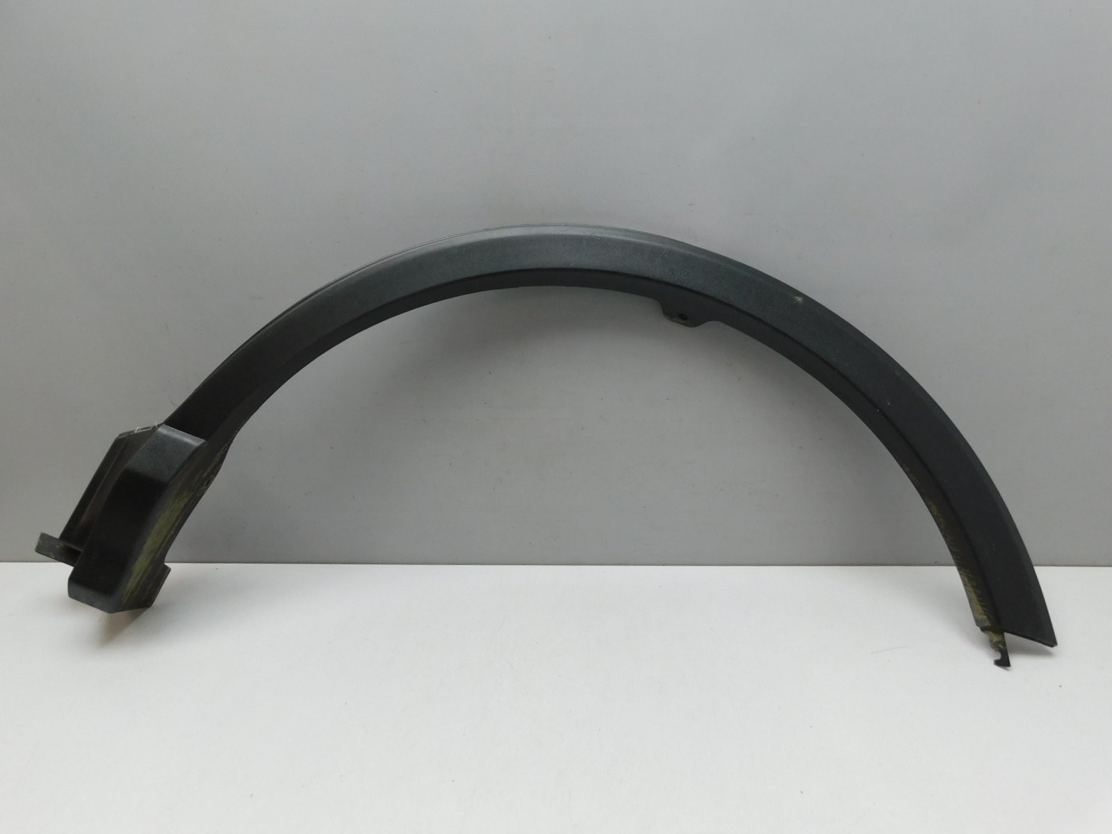 Накладка крыла заднего  левого Toyota RAV 4 2013-2019