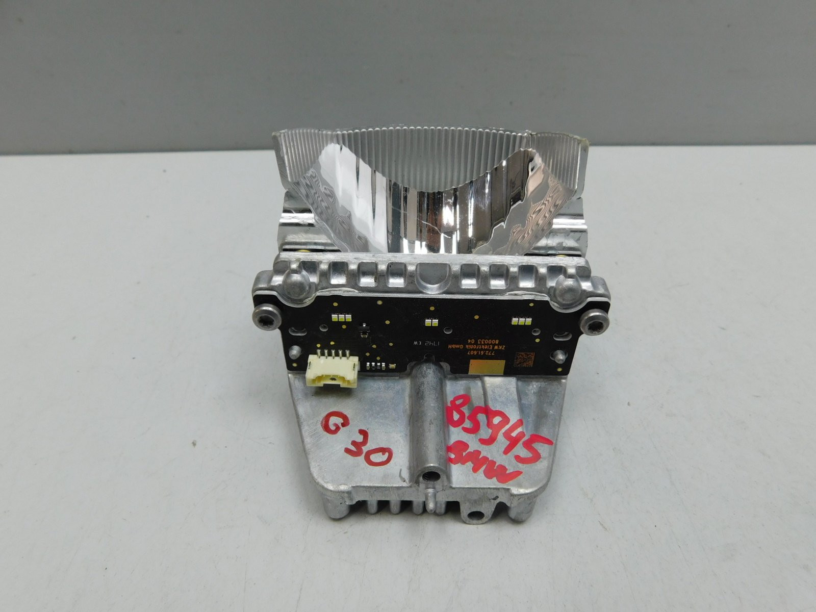 Светодиодный модуль фары BMW 5-серия G30 2016>