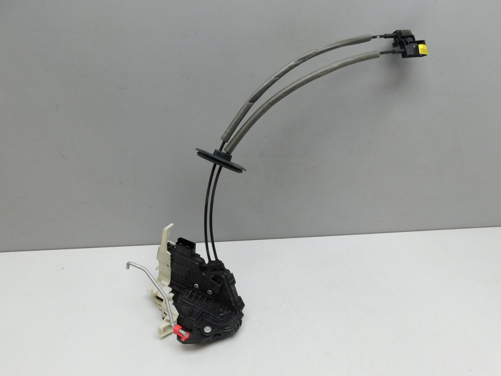 Замок двери передней правой Kia Cerato 2013-2018