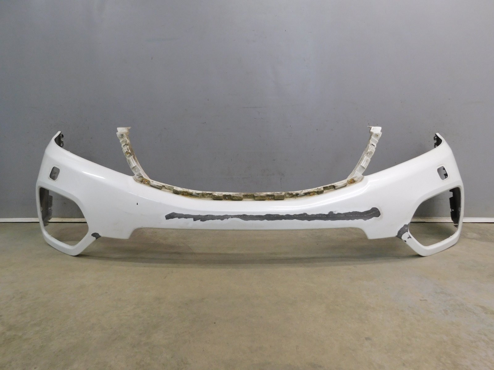 Бампер передний Kia Sorento 2009>