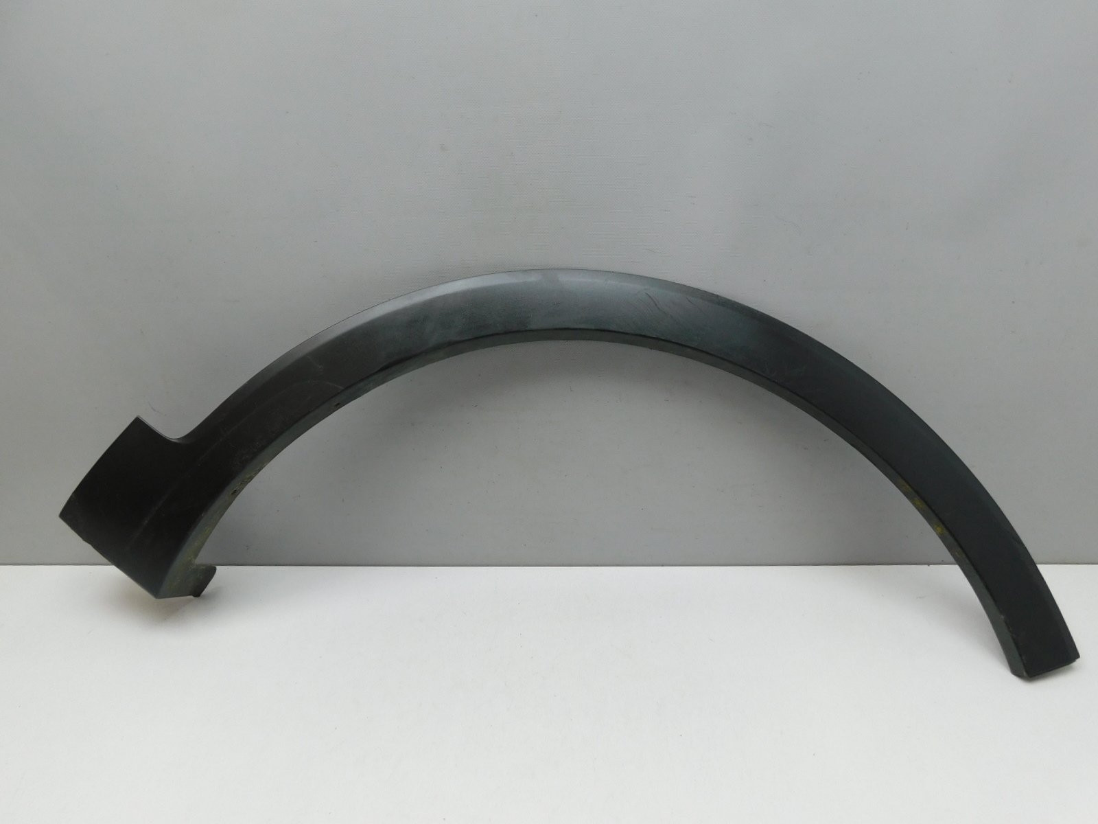 Накладка крыла переднего правого Kia Sorento Prime 2015>