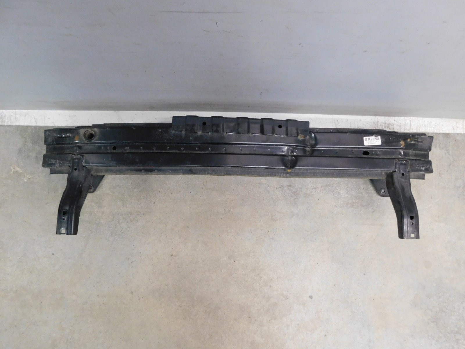 Усилитель переднего бампера Hyundai i40 2011>