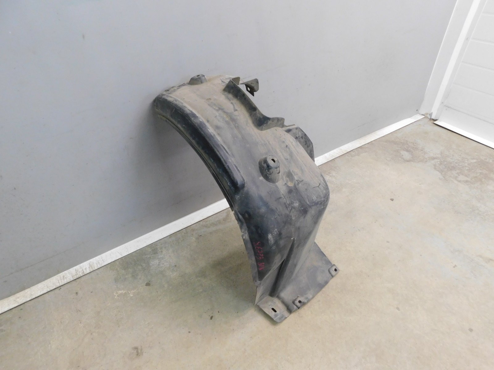 Локер передний левый BMW 1-серия E82/E88 2006>