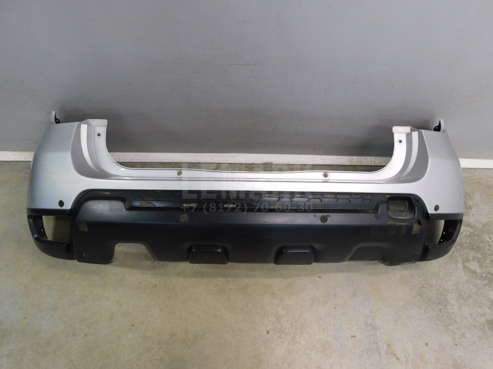 Бампер задний Renault Duster 2011> 850221057R