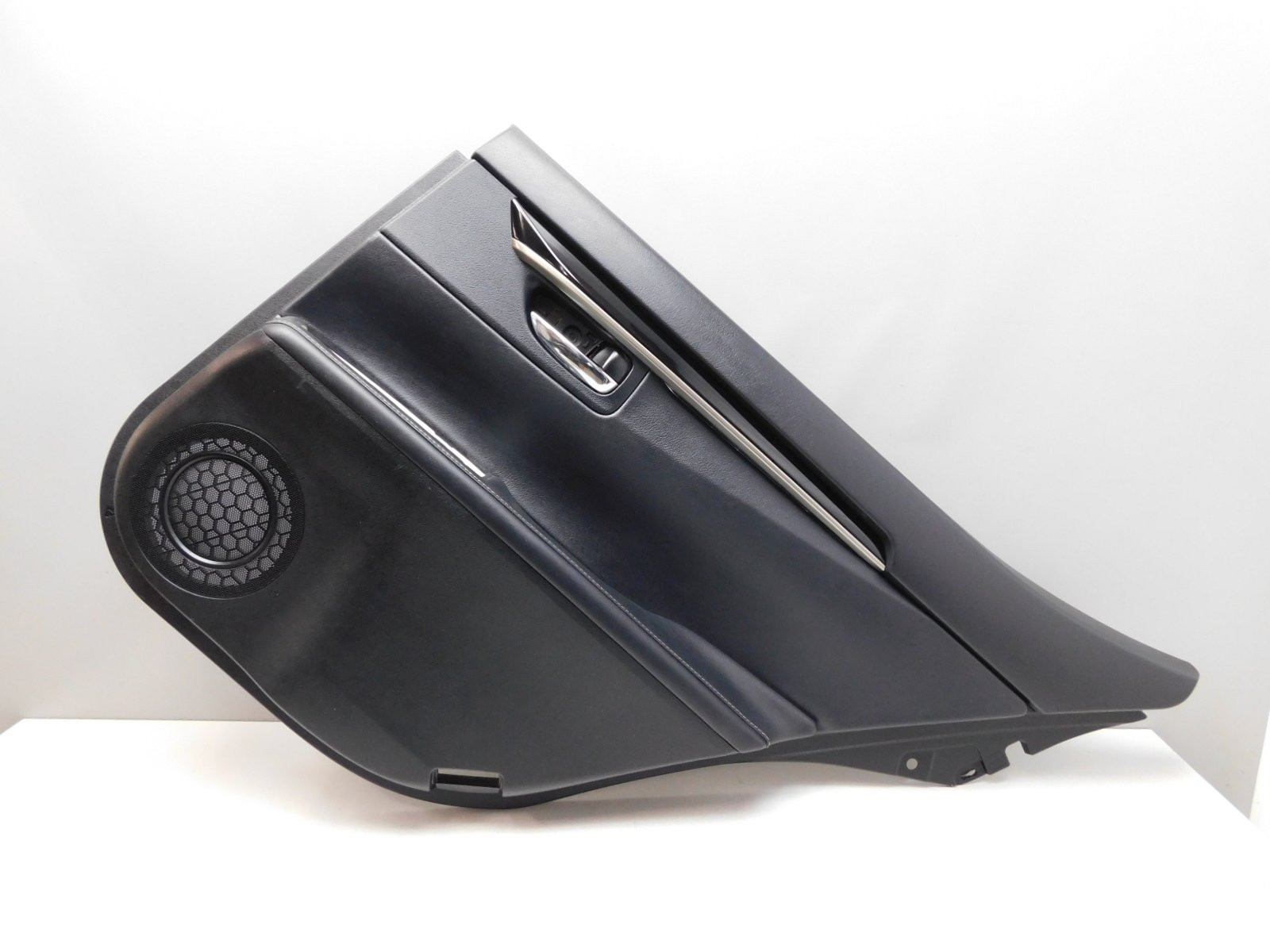 Обшивка двери задней правой Lexus ES 2012-2018