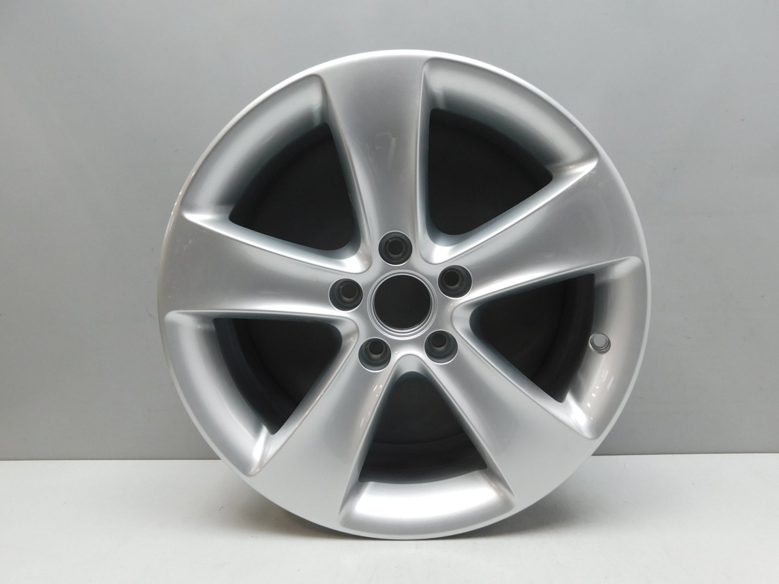 Диск колесный Volkswagen Passat CC 2008-2017