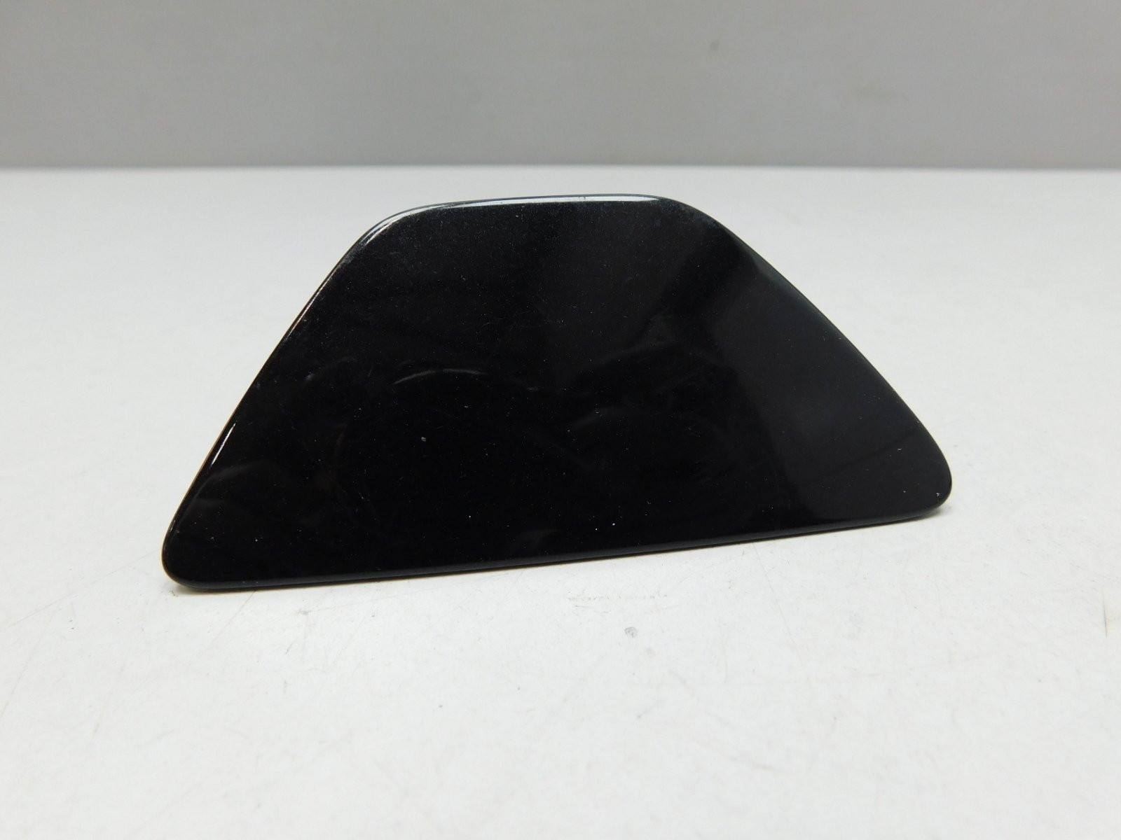 Крышка омывателя фары BMW 5-серия F10/F11 2009>