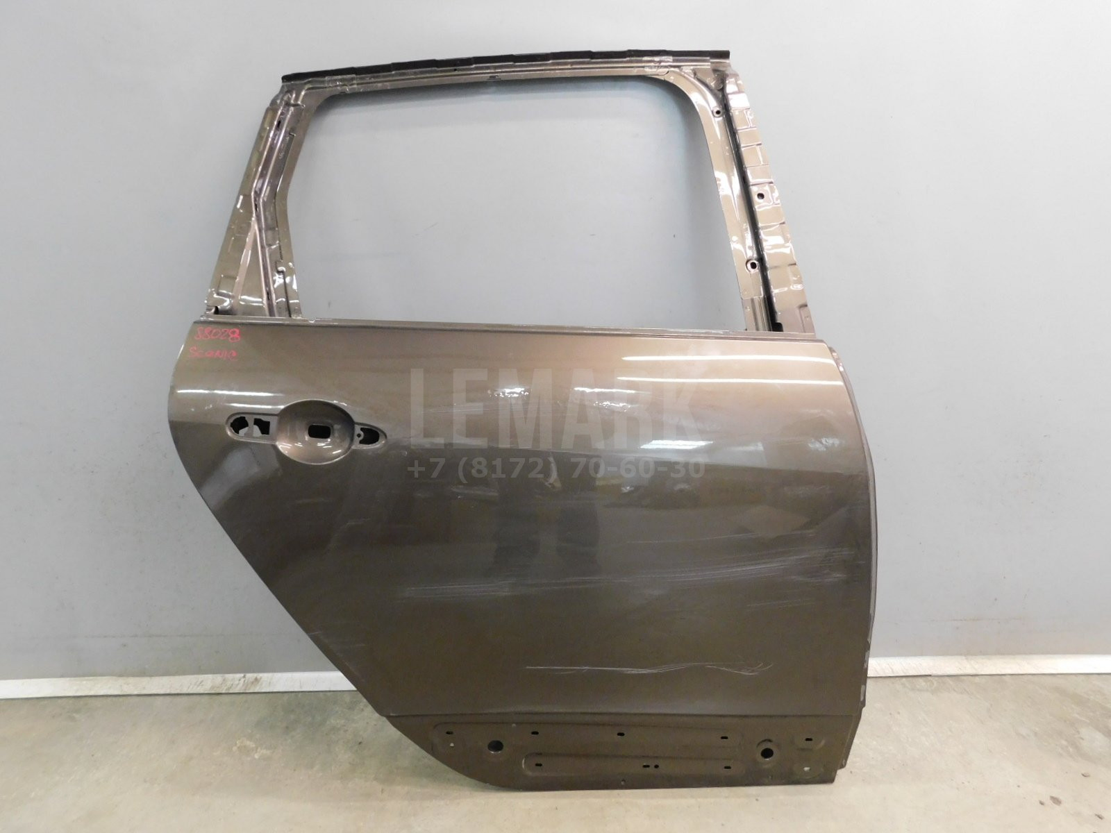 Дверь задняя правая Renault Scenic 2009> 821005429R