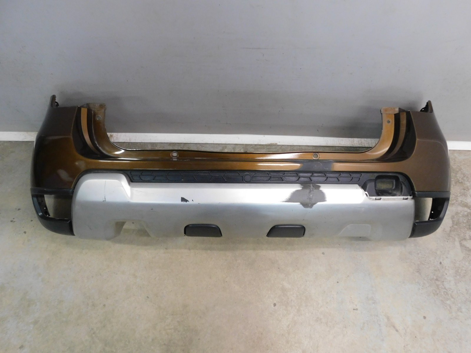 Бампер задний Renault Duster 2011>