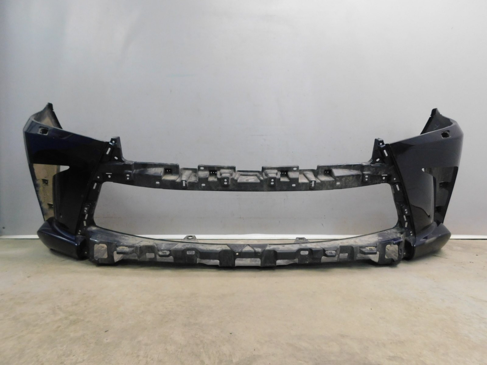 Бампер передний Lexus LX 570 (URJ200) 2007>