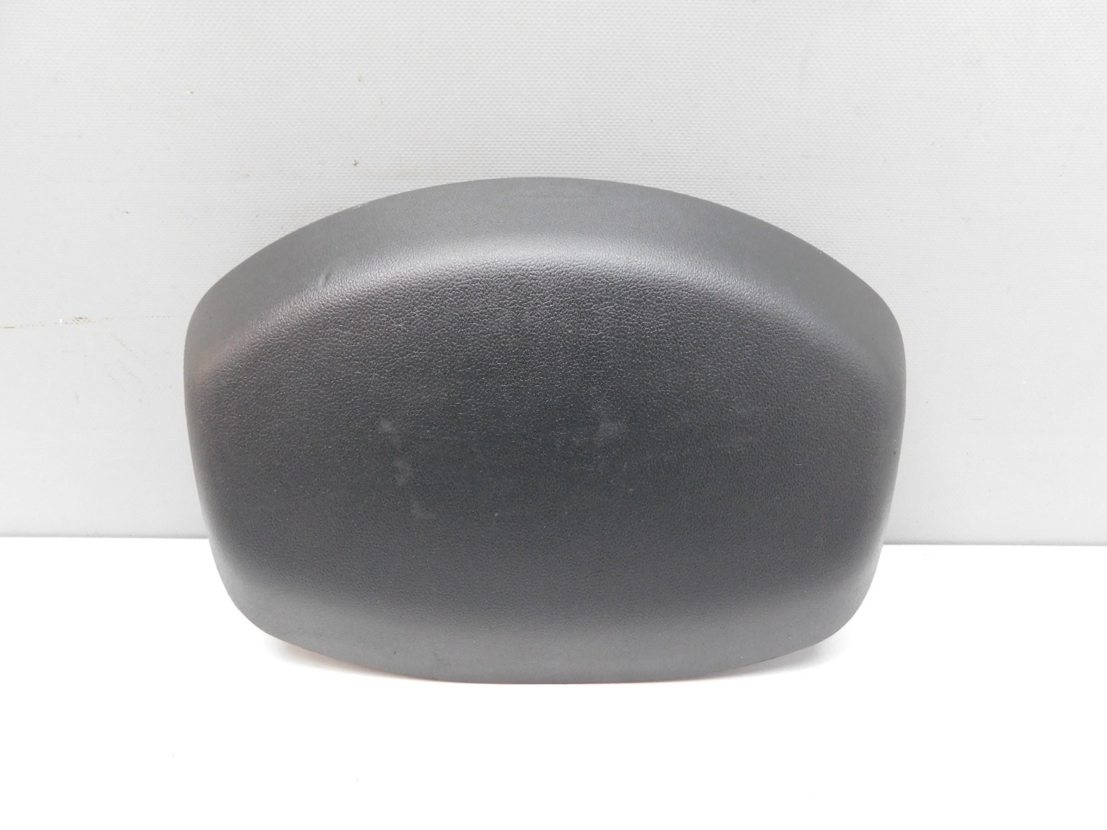 Обшивка багажника Skoda Rapid 2013-2020