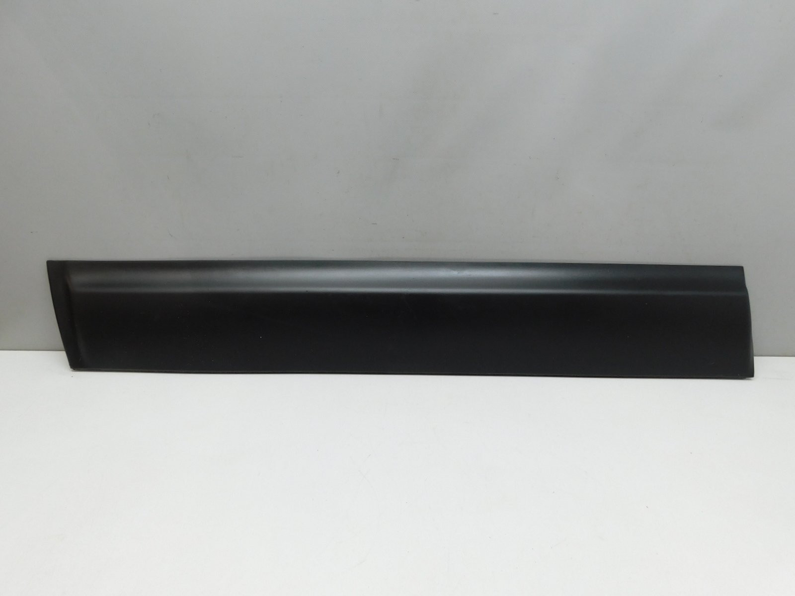 Накладка двери передней левой Nissan Qashqai 2006-2014